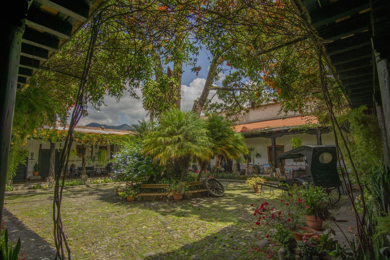 Hotel Posada De Don Rodrigo Antigua Exterior foto