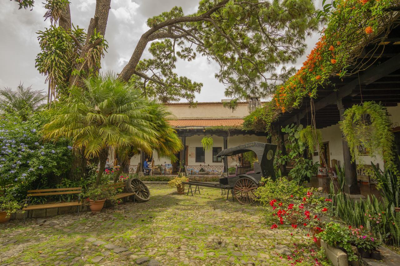 Hotel Posada De Don Rodrigo Antigua Exterior foto