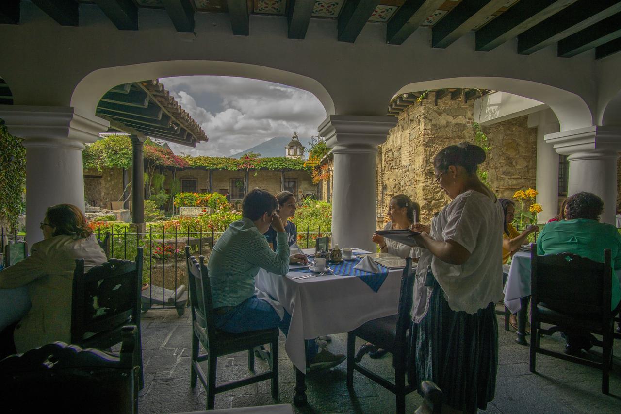 Hotel Posada De Don Rodrigo Antigua Exterior foto